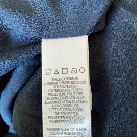 Dress The Population NWTs Catalina Navy Blue Dress size 10 with pockets - Picture 11 of 11